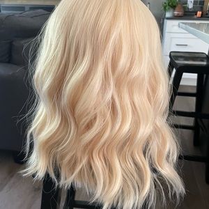 Shoulder length blonde wig